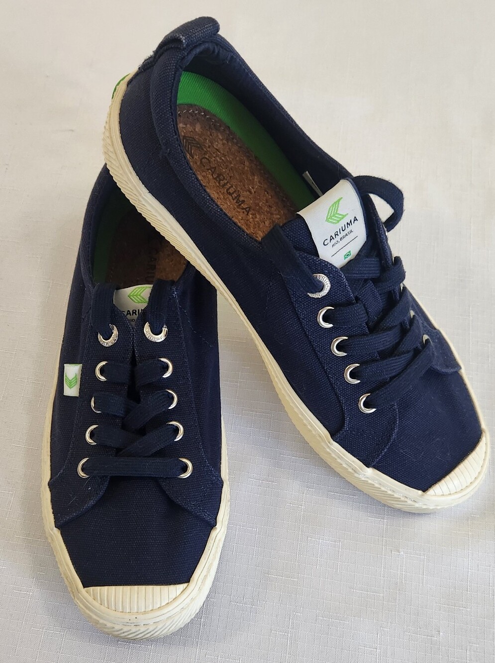 Cariuma Navy Blue Canvas Sneakers. Size 8